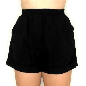 black short size S